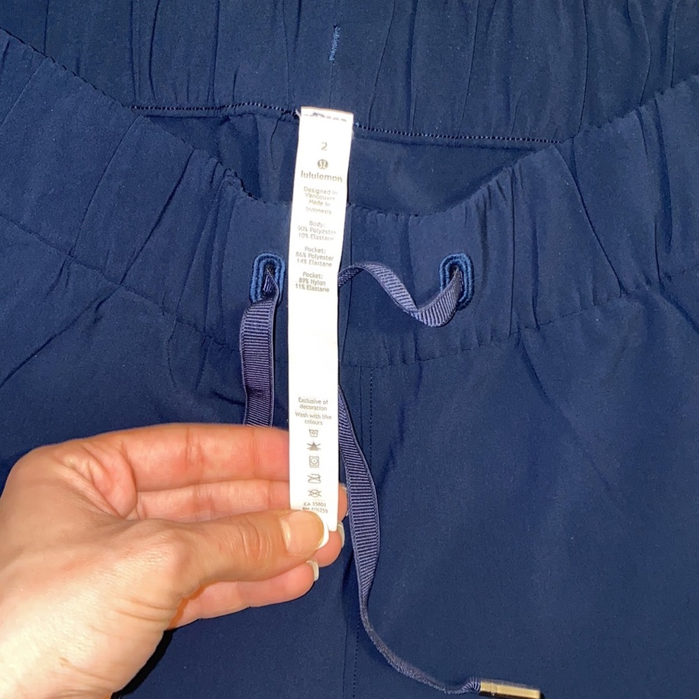 Lululemon Jogger Pants - Picture 5 of 7